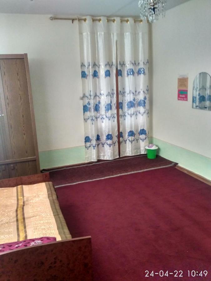 Bed and Breakfast Western House à Qorowul Extérieur photo