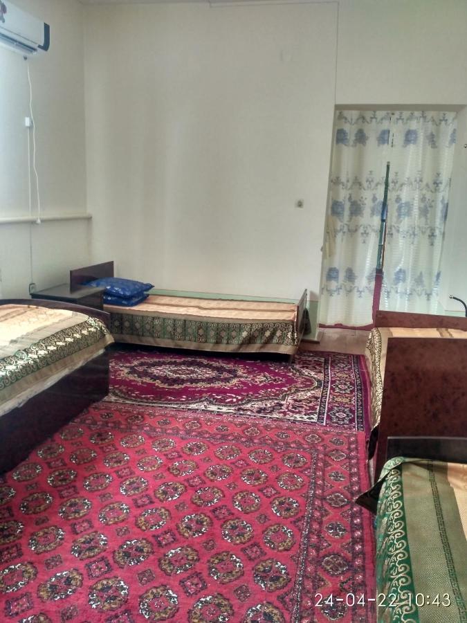 Bed and Breakfast Western House à Qorowul Extérieur photo