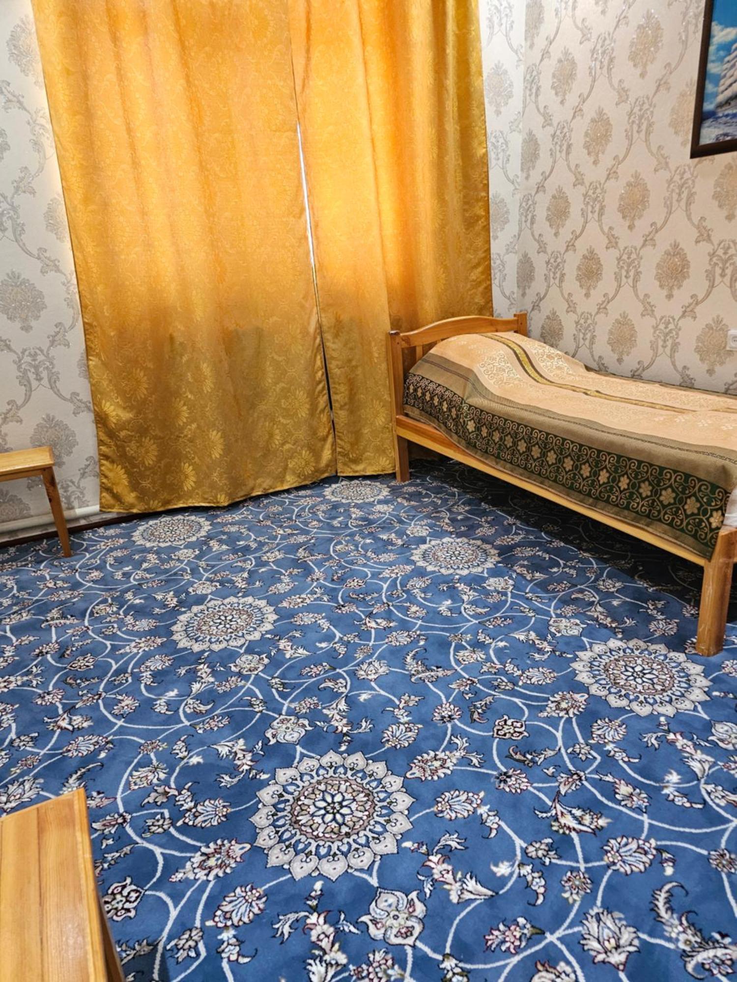 Bed and Breakfast Western House à Qorowul Extérieur photo